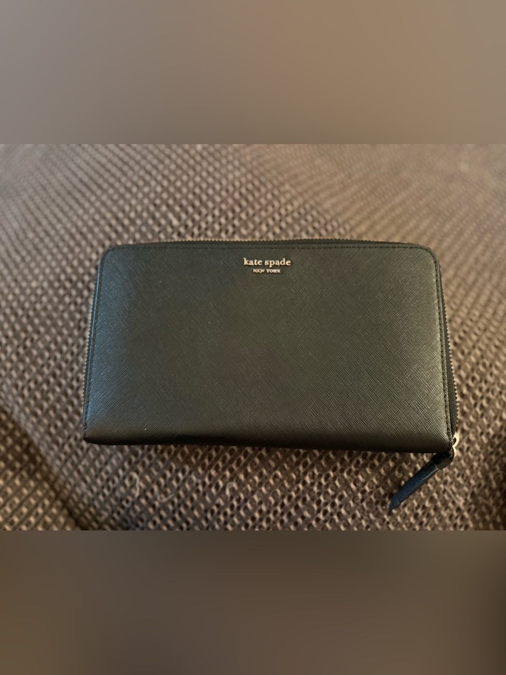 Kate Spade New York Spencer Zip Around Continental Wallet - Black